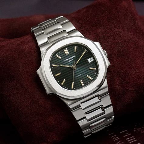 patek philippe nautilus 3800 1a.